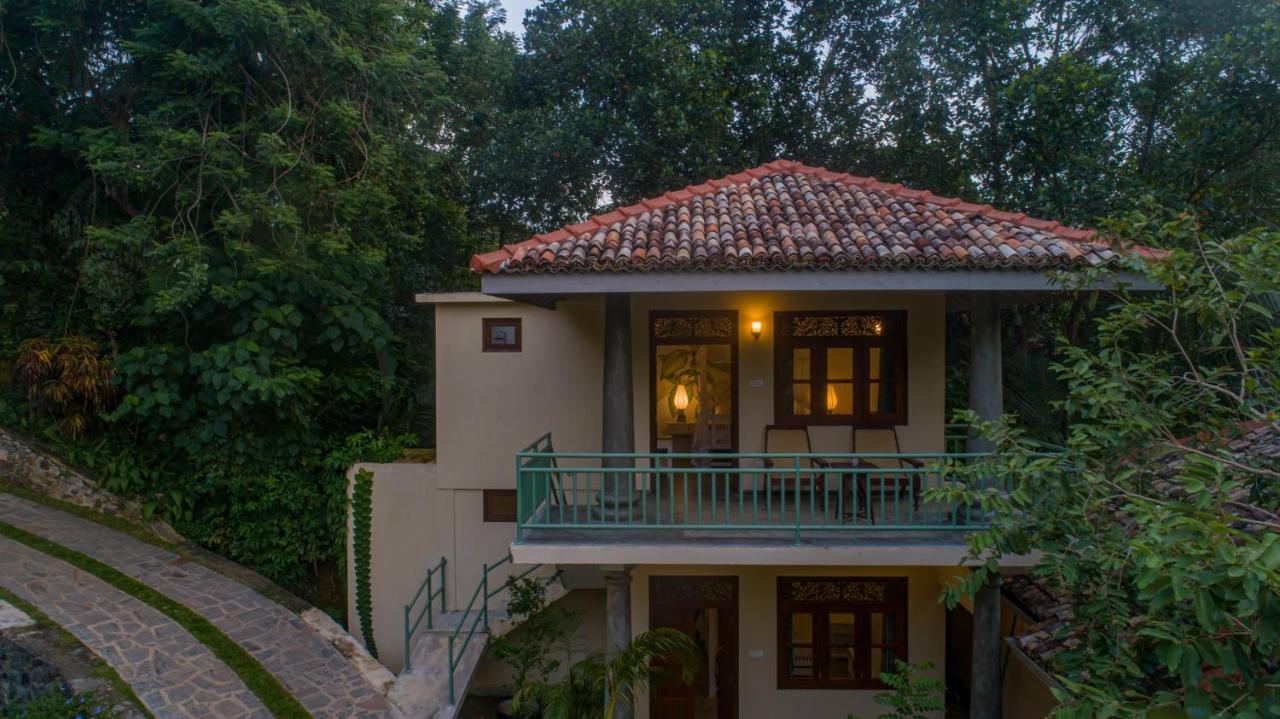 Green Escape أونا واتونا المظهر الخارجي الصورة