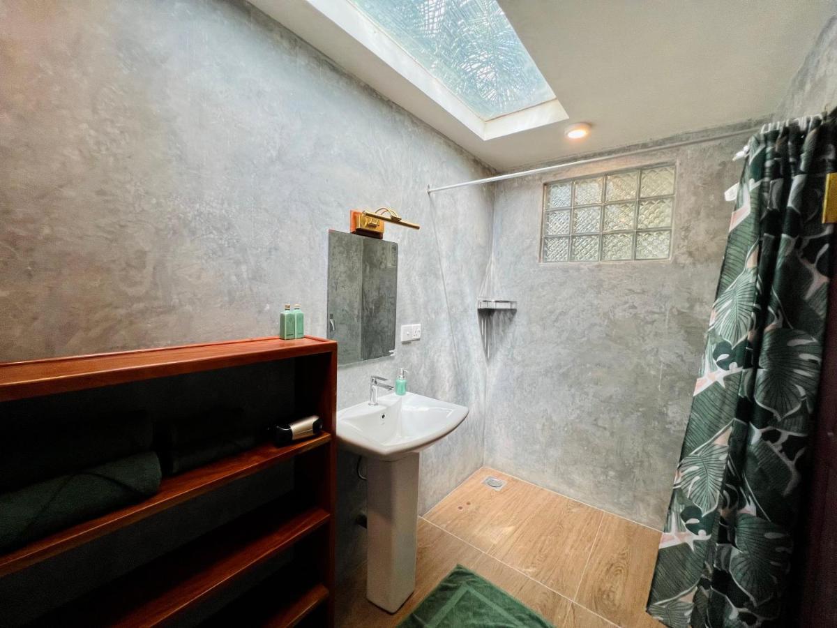 Green Escape أونا واتونا المظهر الخارجي الصورة